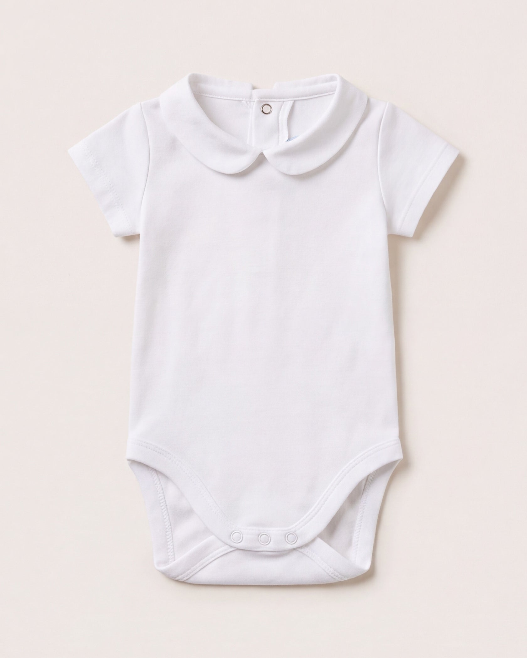 Babyromper met Peter Pan-kraag, korte mouw