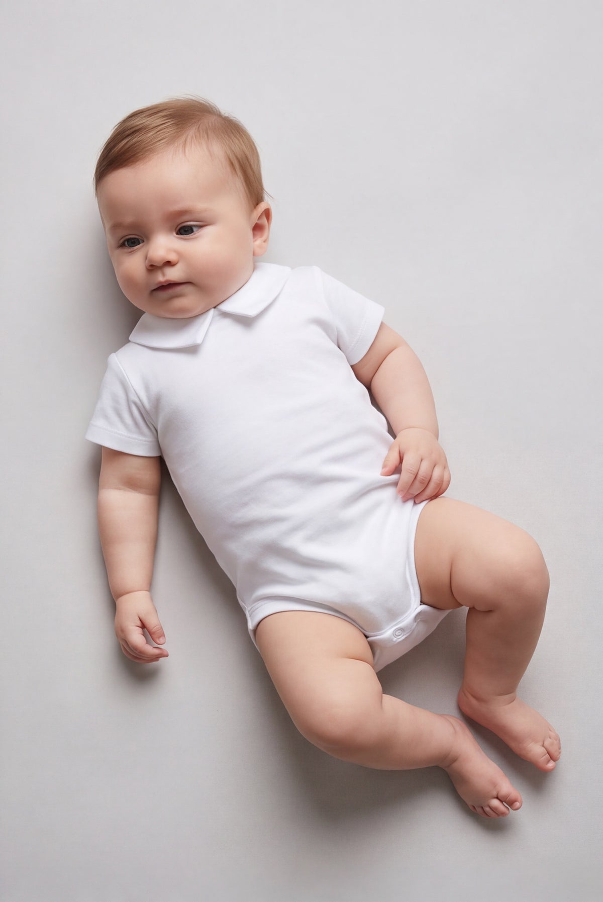 Baby bodysuit pointed collar short sleeve