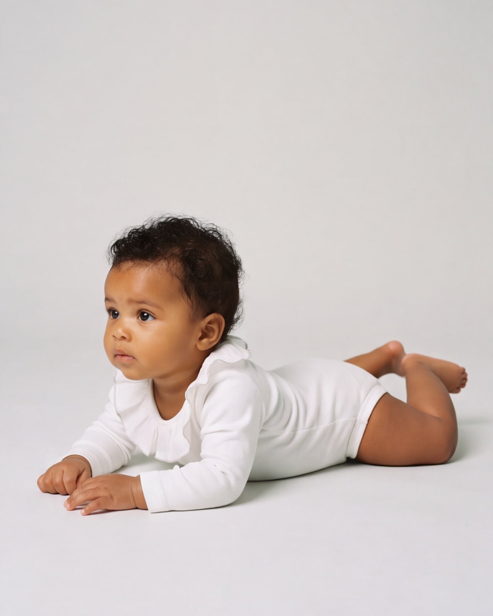 Babyromper met zilveren babylock-kraag